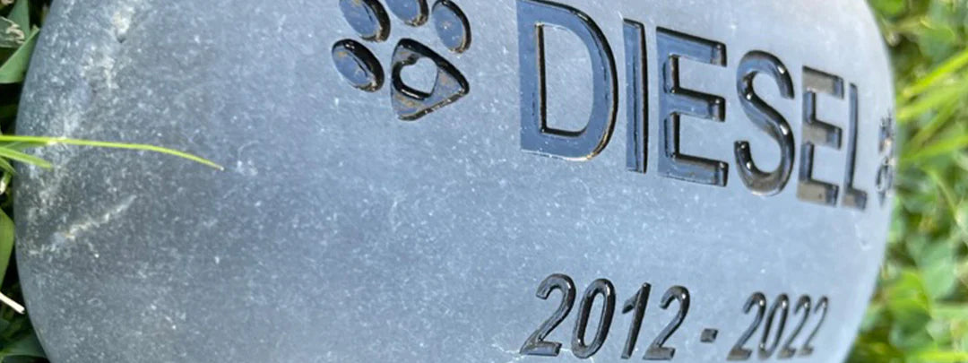 Dog headstones Grave Marker Custom Engraved Pet Memorial River Rock Stone Heart Paw Print